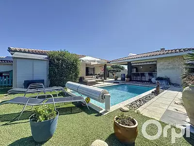 Maison, 200 m²