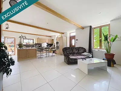 Maison, 210 m²