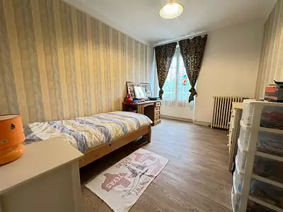 Maison, 184 m²