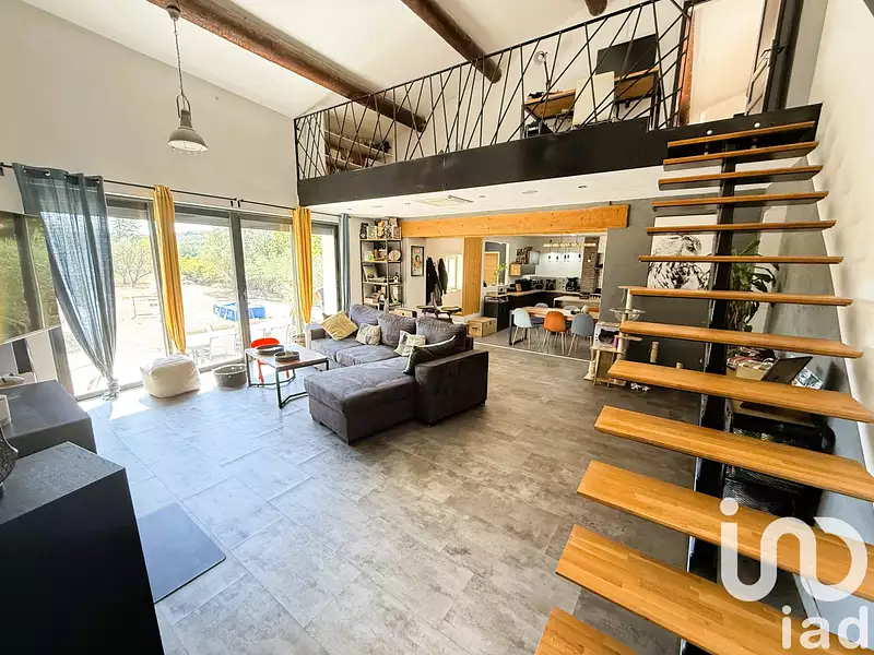 Maison, 144 m²