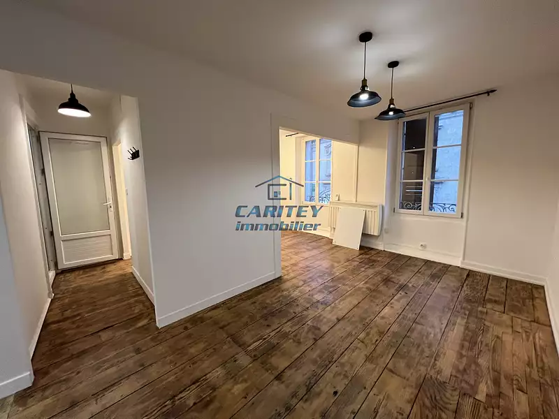 Immeuble, 162,39 m²