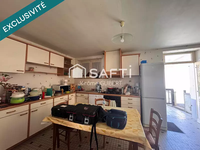Maison, 162 m²