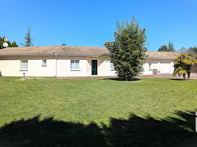 Maison, 250 m²