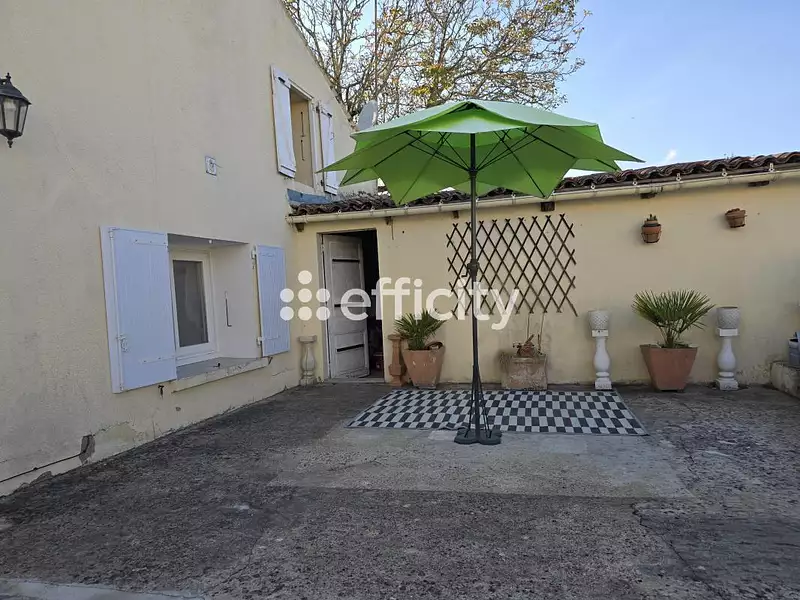 Maison, 92 m²