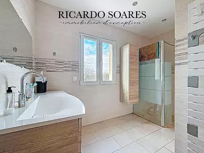 Maison, 157 m²
