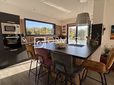 Maison, 180 m²