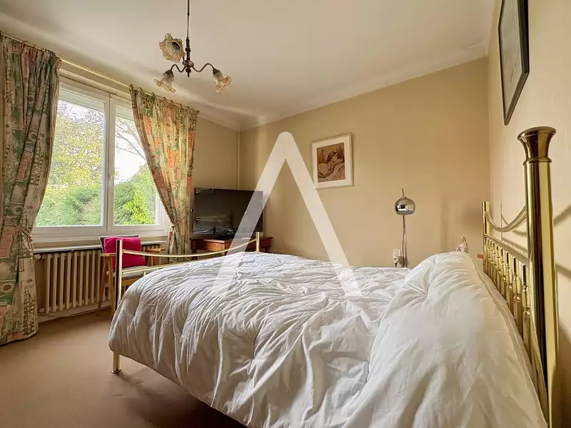 Maison, 180 m²