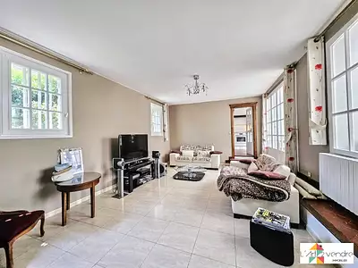 Maison, 185 m²