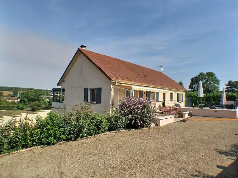 Maison, 148 m²