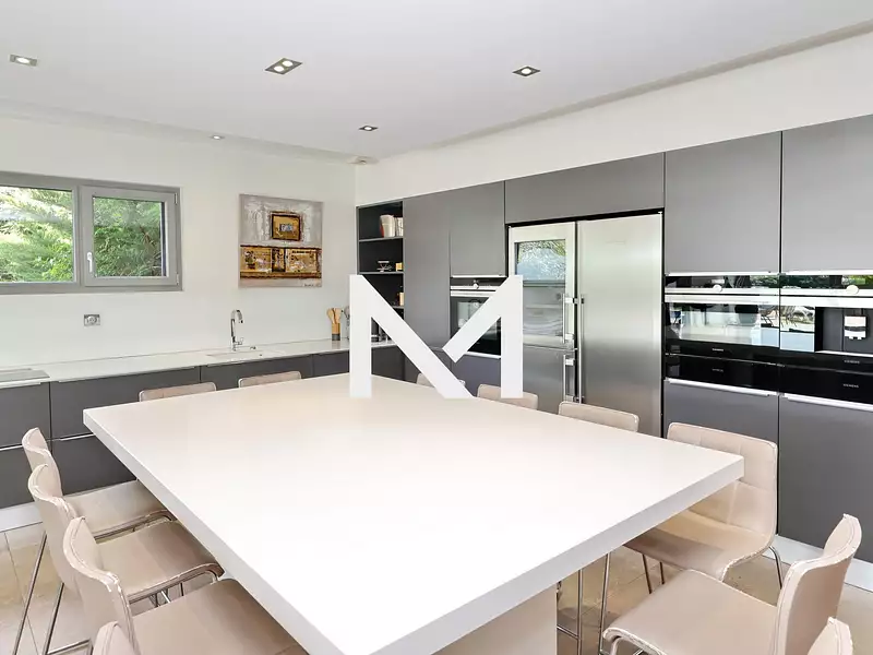 Maison, 171 m²