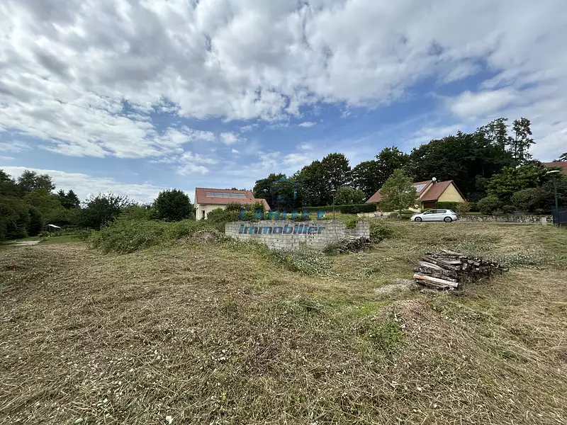 Terrain, 1 242 m²