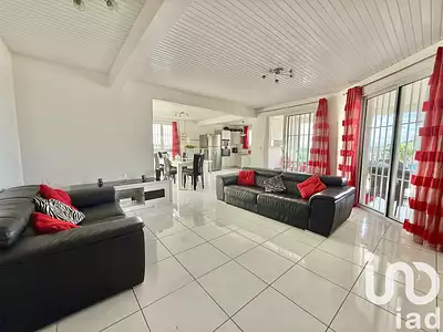 Maison, 174 m²