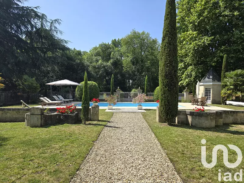 Maison, 270 m²