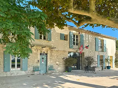 Maison, 335 m²