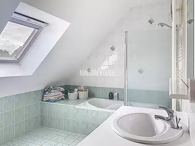 Maison, 200 m²