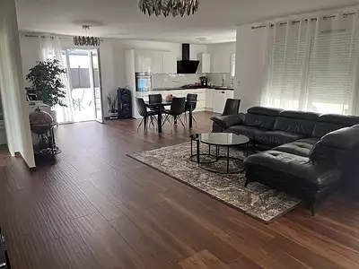 Maison, 113 m²