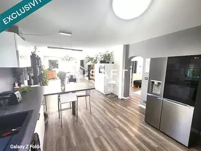 Maison, 244 m²
