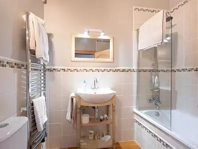 Maison, 180 m²