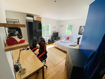 Maison, 232 m²