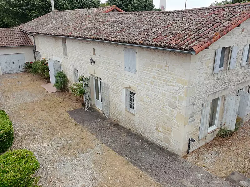 Maison, 151 m²