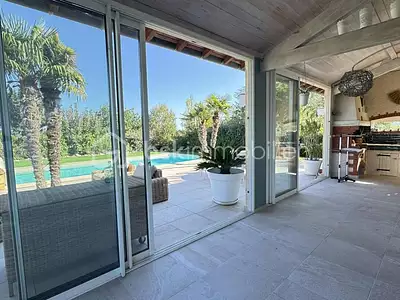 Maison, 165 m²