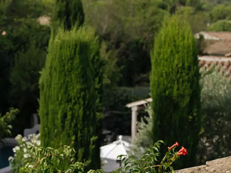 Divers, 200 m²