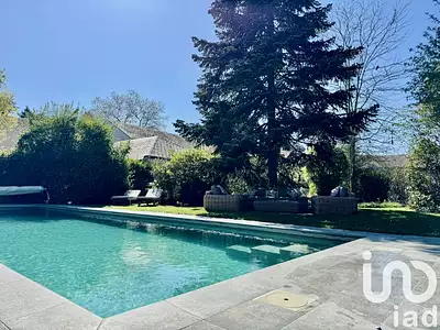 Maison, 284 m²