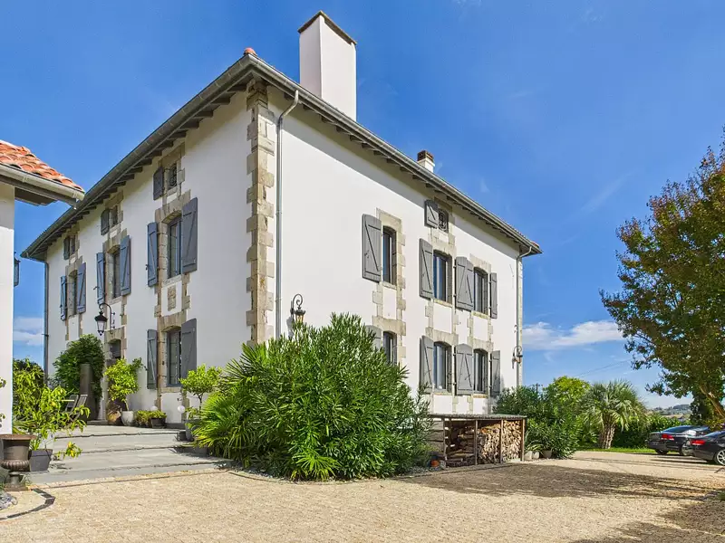 Maison, 410 m²
