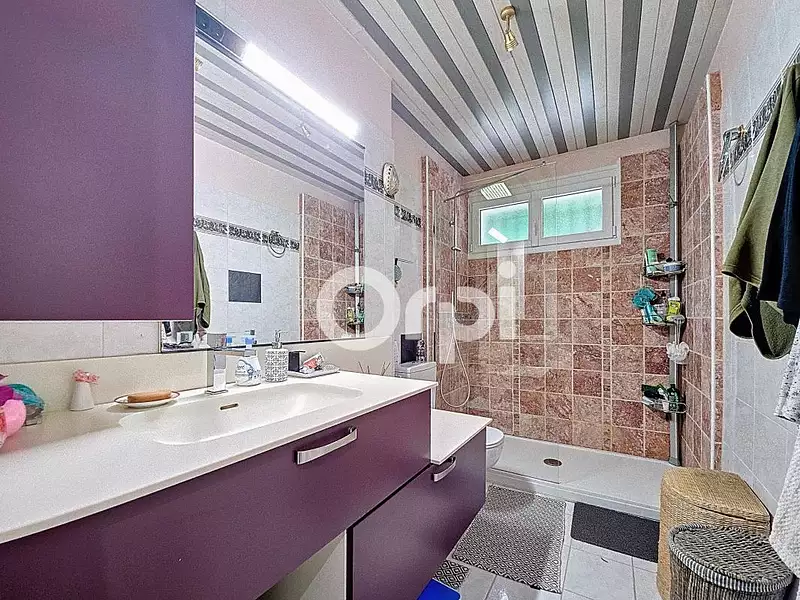 Maison, 156 m²
