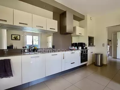 Maison, 228 m²