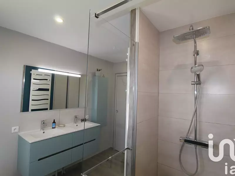 Maison, 147 m²