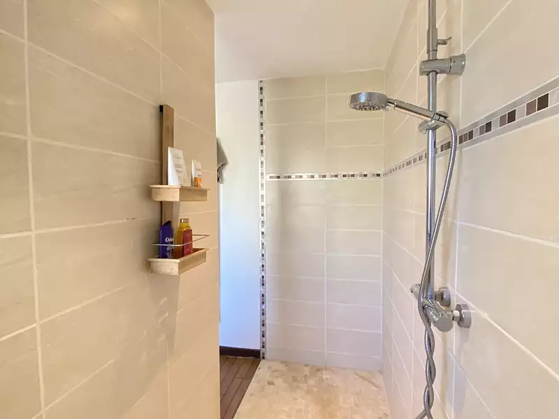 Maison, 162 m²