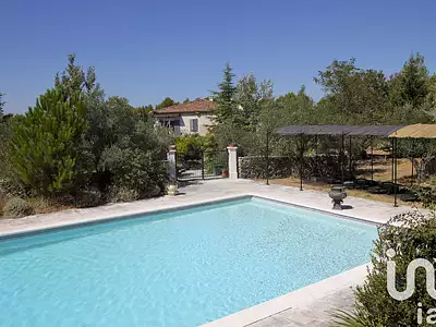 Maison, 445 m²
