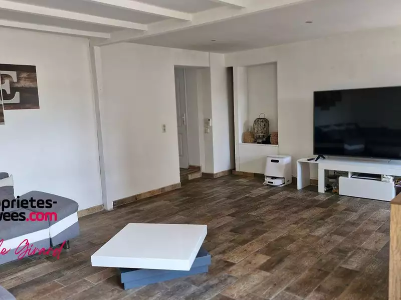 Maison, 148 m²