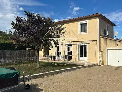 Maison, 93 m²
