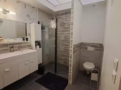 Maison, 180 m²