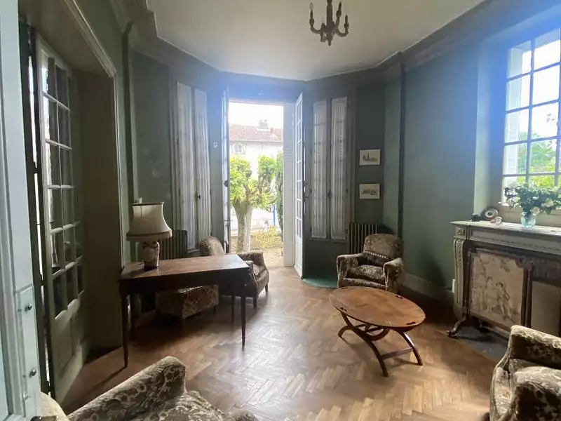 Maison, 344 m²