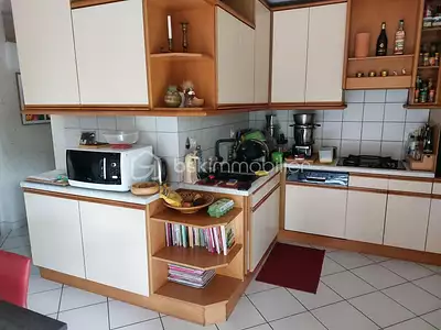 Maison, 180 m²