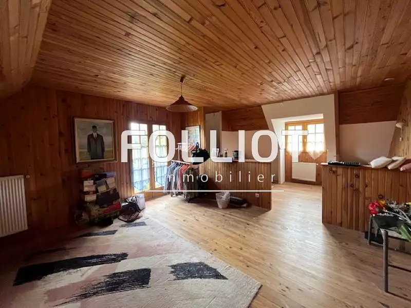 Maison, 166 m²