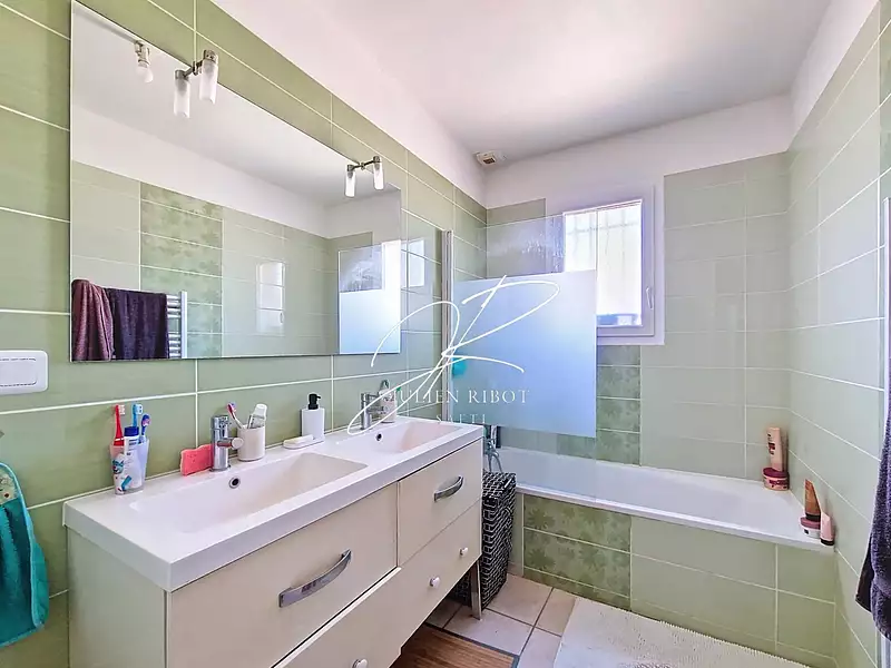 Maison, 79 m²