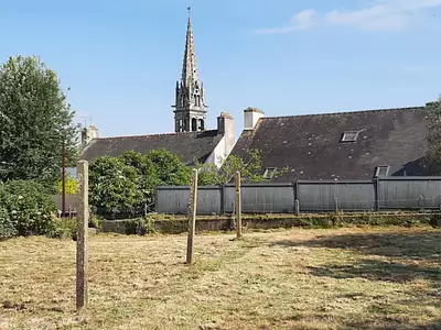 Terrain, 592 m²