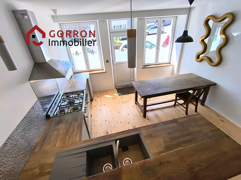 Maison, 187 m²