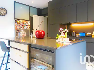 Maison, 197 m²