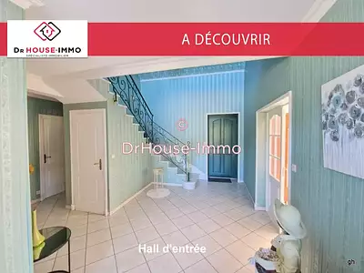 Maison, 225 m²