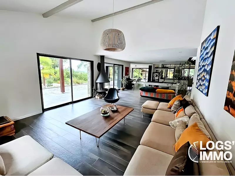Maison, 316 m²