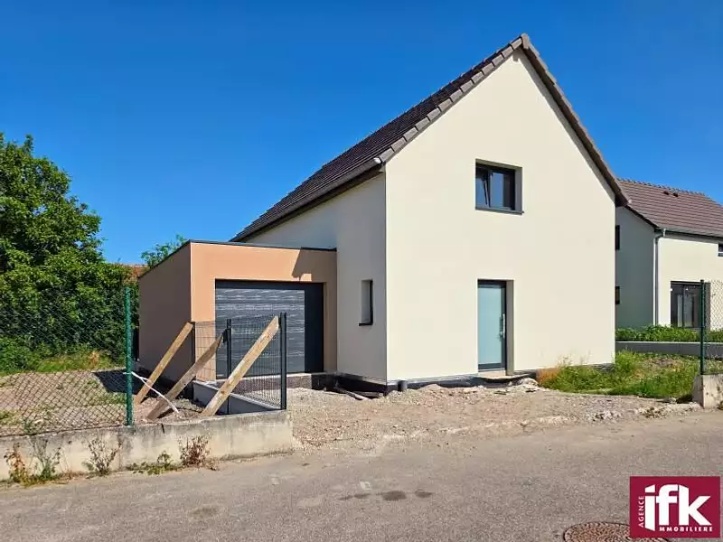 Maison, 101 m²