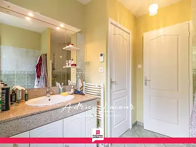 Maison, 93 m²