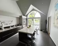 Maison, 240 m²