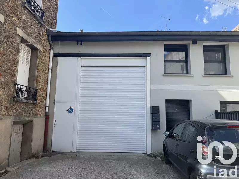 Immeuble, 300 m²