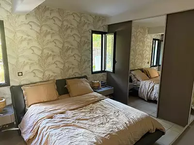Maison, 280 m²
